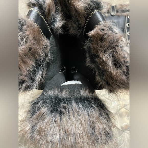 London Fog NWT Black Winter Boots with Fur Trim Size 8 - Picture 6 of 12
